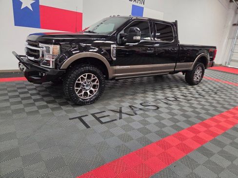 Used 2022 Ford F350 King Ranch w/ King Ranch Ultimate Package AWD/4WD image 2