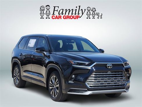New 2026 Toyota Grand Highlander AWD Hybrid image 2
