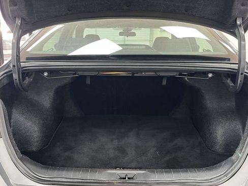 Used 2024 Nissan Altima 2.5 SV FWD image 21