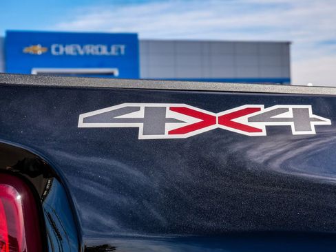 New 2026 Chevrolet Silverado 3500 LT image 13