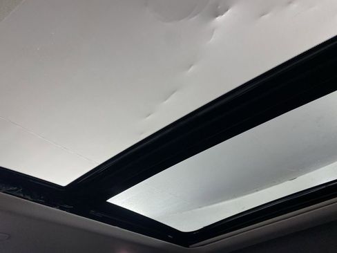 Used 2025 Nissan Murano SL w/ Cargo Package image 21