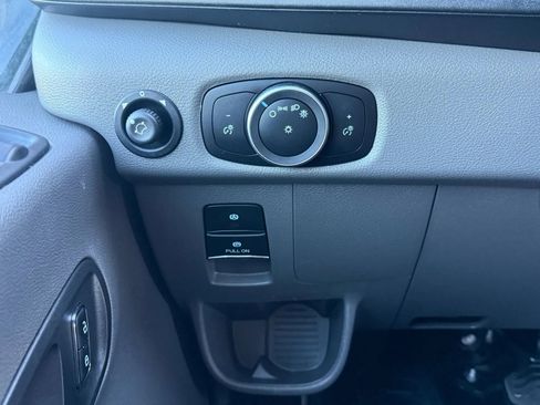 Used 2023 Ford Transit 250 Medium Roof image 20