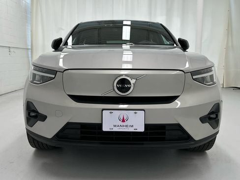 Used 2023 Volvo C40 P8 Recharge Plus image 5