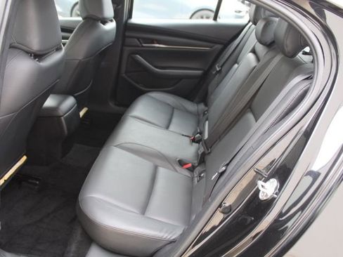 Certified 2024 MAZDA MAZDA3 s image 29