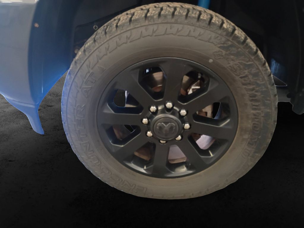 Used 2020 RAM 2500 Laramie AWD/4WD image 9