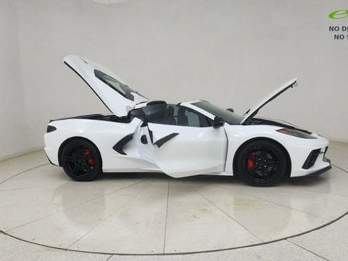 Used 2026 Chevrolet Corvette Stingray Coupe w/ 1LT RWD image 63