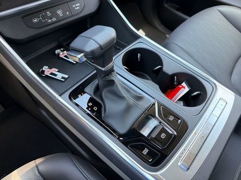 New 2026 Kia Carnival EX FWD image 15