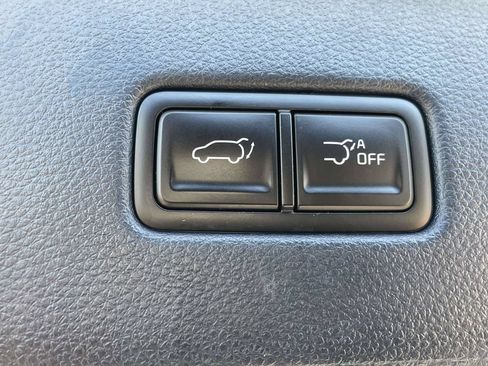 Used 2025 Kia Carnival SX Prestige FWD image 28