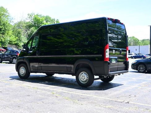 New 2026 RAM ProMaster 1500 w/ Convenience Group FWD image 8
