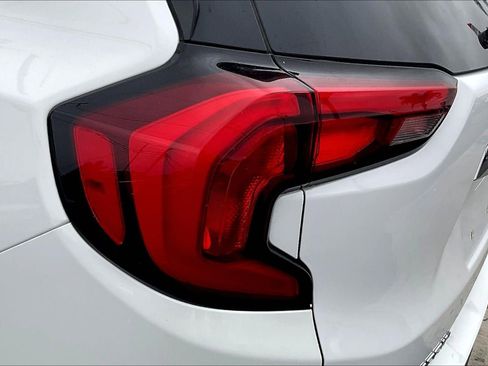 Used 2020 GMC Terrain SLE w/ Driver Convenience Package image 30