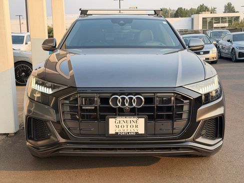 Used 2020 Audi Q8 Prestige w/ Prestige Package AWD/4WD image 2