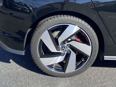 Used 2024 Volkswagen GTI S image 8