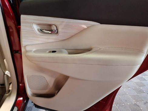 Used 2015 Nissan Murano Platinum w/ Platinum Technology Package image 9