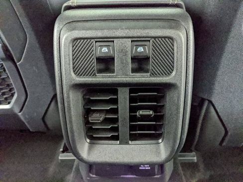 Certified 2025 Ford Bronco Badlands AWD/4WD image 21