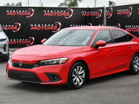 Used 2022 Honda Civic LX image 3