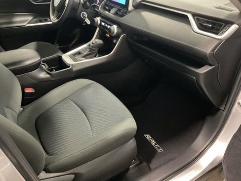 Used 2023 Toyota RAV4 LE image 19
