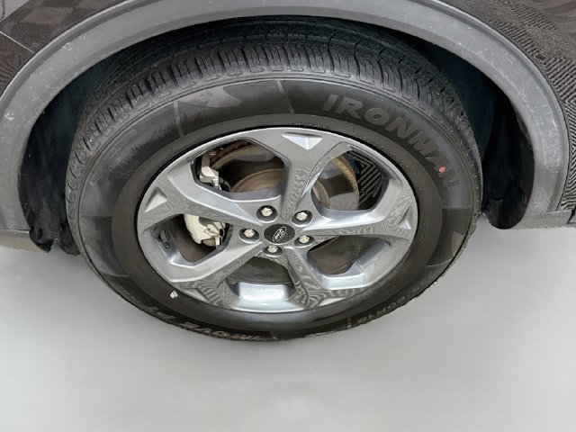 Used 2025 Ford Escape ST-Line AWD/4WD image 30