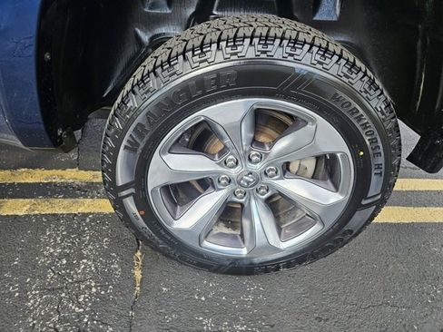 Used 2021 RAM 1500 Limited image 36