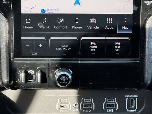 New 2026 RAM 1500 Laramie AWD/4WD image 18