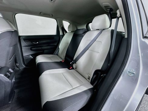 Certified 2024 Honda CR-V EX image 24