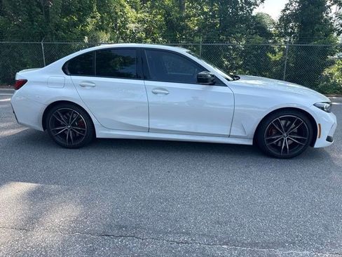 Used 2023 BMW 330i Sedan w/ M Sport Package RWD image 4