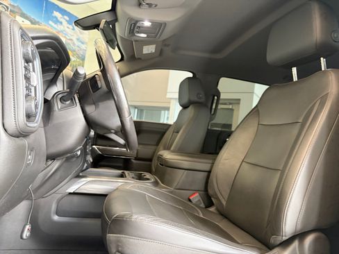 Used 2019 Chevrolet Silverado 1500 RST w/ True North Edition AWD/4WD image 12