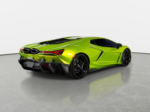 Used 2026 Lamborghini Revuelto AWD/4WD image 7
