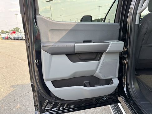 New 2026 Ford F350 XLT w/ 360-Degree Camera Package image 15