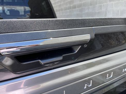 Used 2019 Ford F150 Platinum w/ Max Trailer Tow Package AWD/4WD image 4