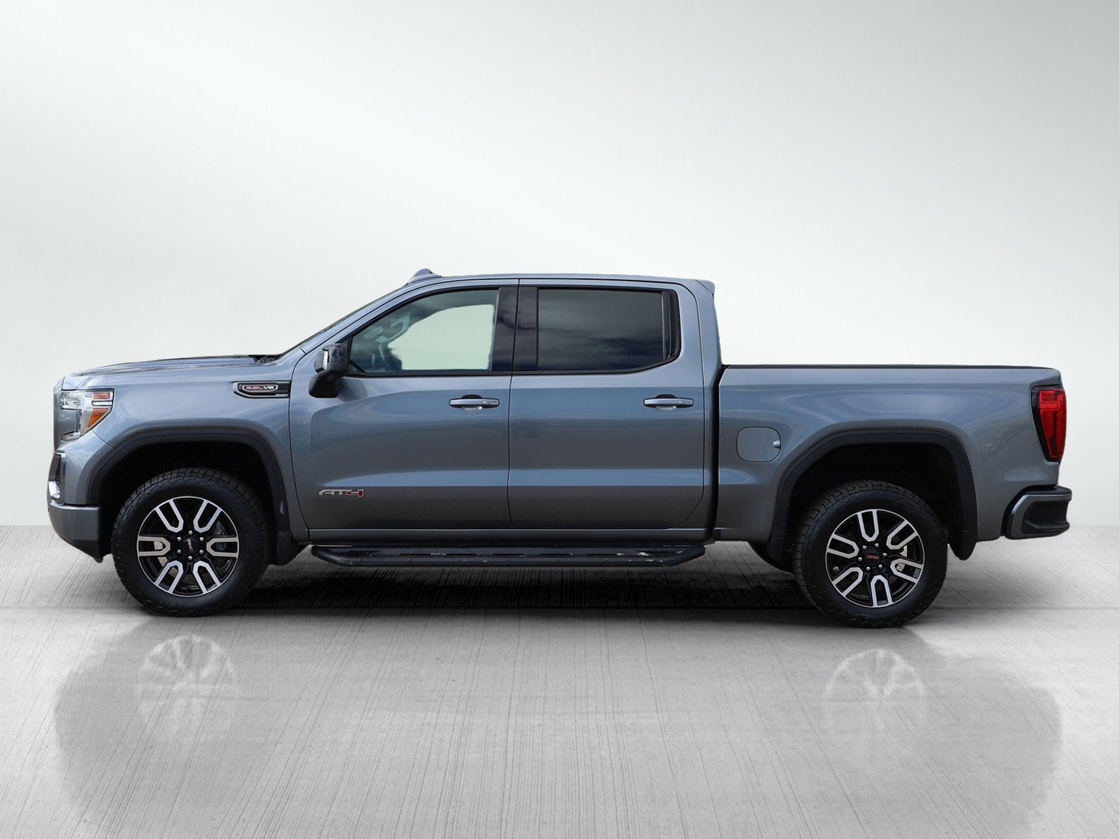 Used 2020 GMC Sierra 1500 AT4 w/ AT4 Premium Package AWD/4WD image 2