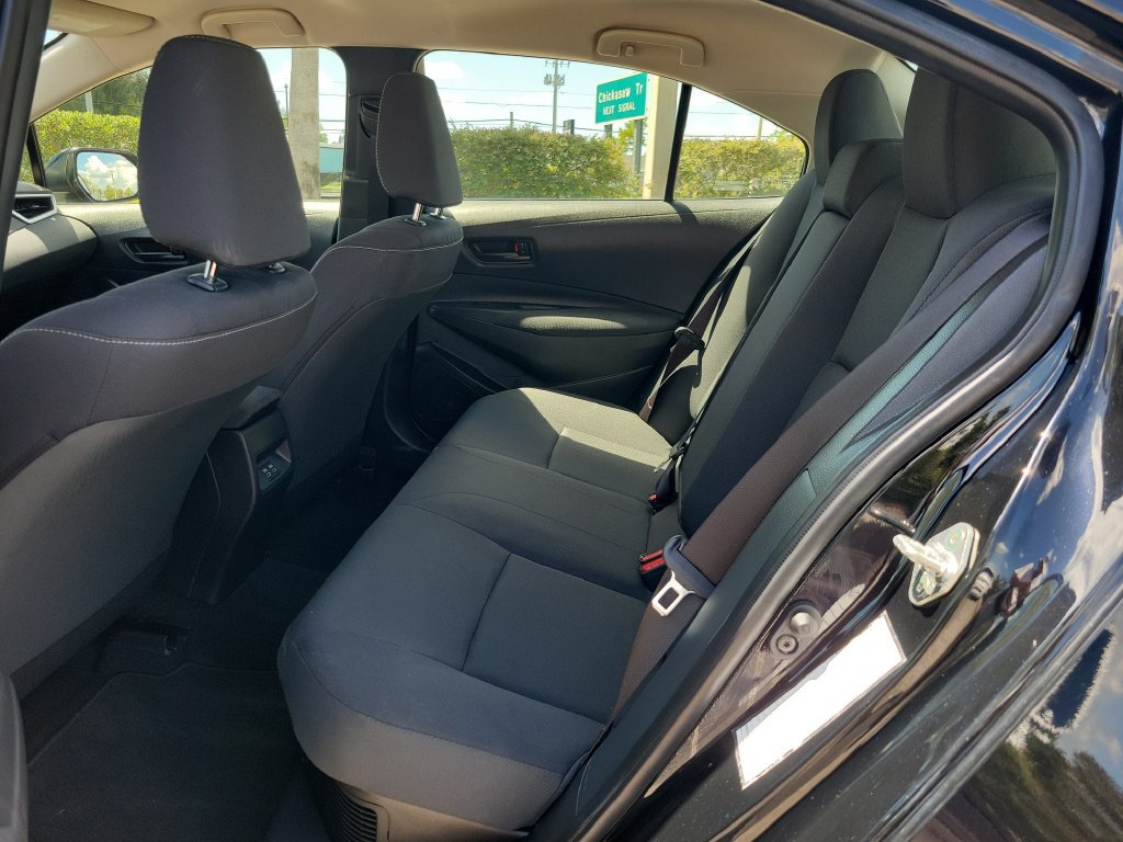Used 2026 Toyota Corolla LE FWD image 10