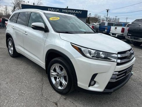 Used 2018 Toyota Highlander Limited image 1