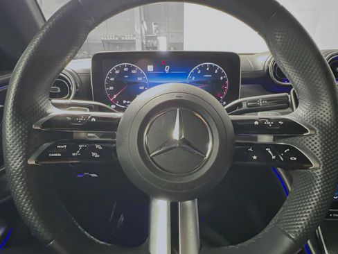 Used 2024 Mercedes-Benz CLE 300 4MATIC Coupe image 18