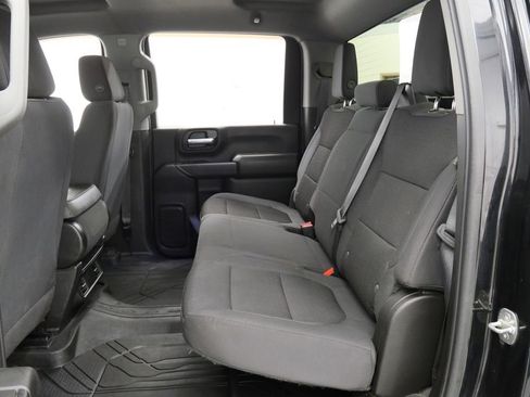 Used 2021 Chevrolet Silverado 2500 Custom w/ Custom Value Package image 19