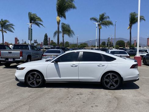 Used 2026 Honda Accord Sport image 2