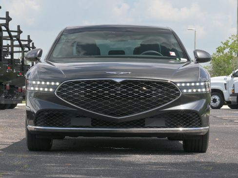 Used 2023 Genesis G90 3.5T AWD/4WD image 38