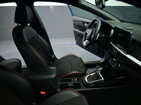 Used 2023 Kia Forte GT image 54