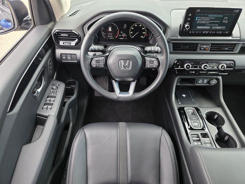 Certified 2025 Honda Pilot EX-L image 25