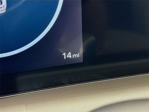 New 2025 Hyundai Tucson Limited image 21