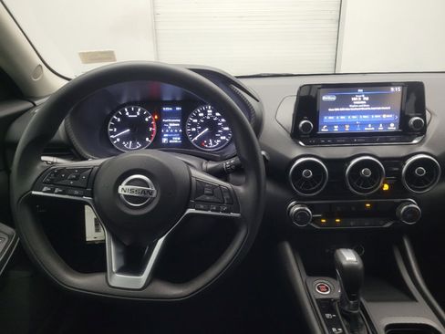 Used 2023 Nissan Sentra S image 22