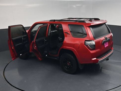 Used 2024 Toyota 4Runner TRD Off-Road Premium w/ Moonroof Package AWD/4WD image 22