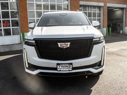 Used 2022 Cadillac Escalade Sport w/ Touring Package AWD/4WD image 32