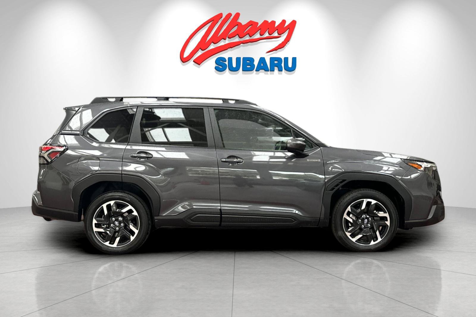 New 2026 Subaru Forester Touring AWD/4WD image 3