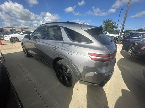 Used 2025 Genesis GV70 3.5T Sport w/ Sport Prestige Package AWD/4WD image 3