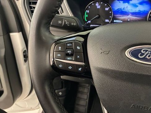 Used 2022 Ford Escape SE w/ Convenience Package FWD image 23