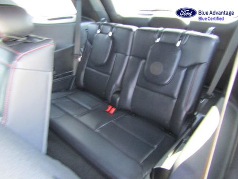 Certified 2025 Ford Explorer ST-Line w/ ST-Line Street Pack AWD/4WD image 20