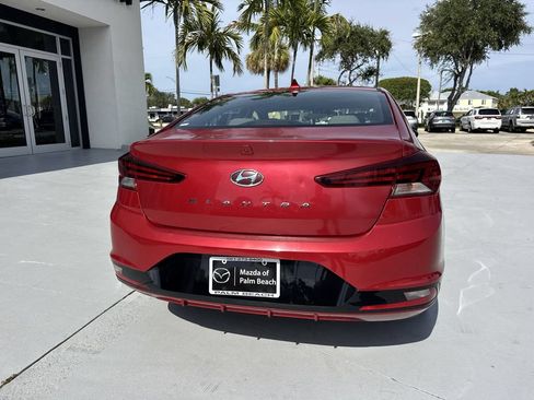Used 2019 Hyundai Elantra SEL FWD image 25