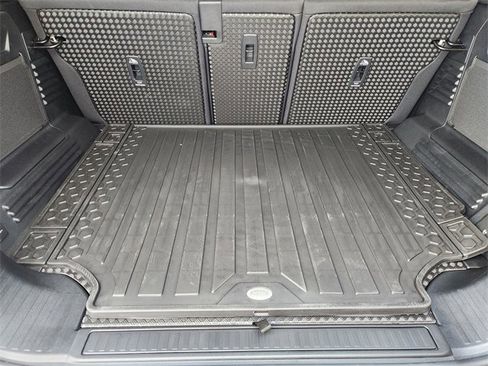 New 2026 Land Rover Defender 110 X image 22