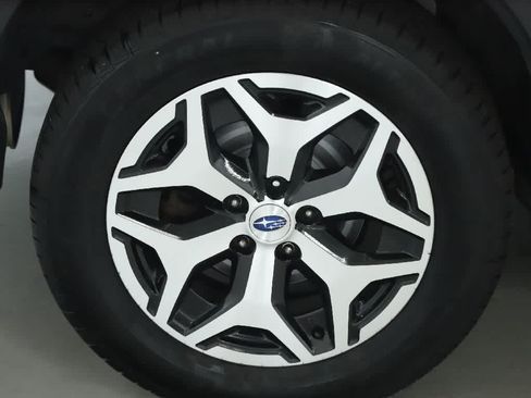 Used 2020 Subaru Forester Premium w/ Popular Package #1 AWD/4WD image 12