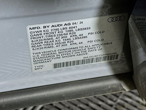 Used 2024 Audi Q4 e-tron Premium w/ Convenience Package AWD/4WD image 12